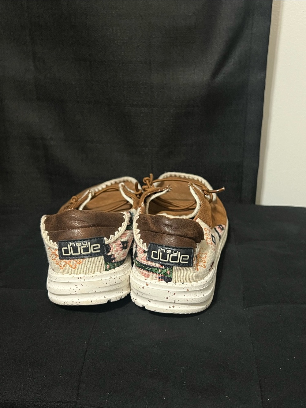 Women’s Casual Brown Aztec Canvas Slip-On Shoes - Picture 3 of 4